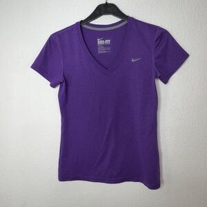 Nike Women's Short Sleeve Purple Tee Size S